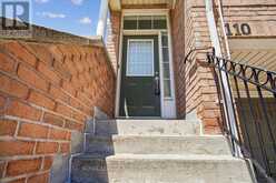 110 - 50 STRATHAVEN DRIVE | Mississauga Ontario | Slide Image Four