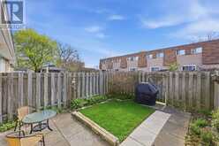 21 - 299 LIMERIDGE ROAD W | Hamilton Ontario | Slide Image Thirty
