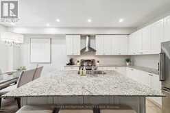 12 DEEP RIVER LANE S | Richmond Hill Ontario | Slide Image Twenty