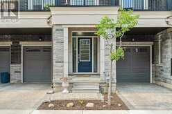 12 DEEP RIVER LANE S | Richmond Hill Ontario | Slide Image Five