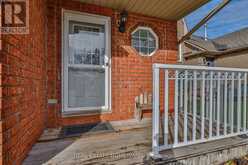 20 MASTERS DRIVE | Barrie Ontario | Slide Image Three