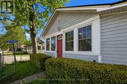 376 OAKWOOD AVENUE | Fort Erie Ontario | Slide Image Three