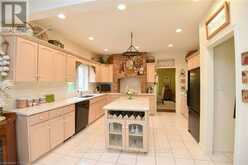712 ROBSON ROAD | Hamilton Ontario | Slide Image Fourteen