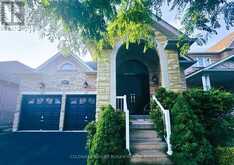 110 PETTICOAT ROAD | Vaughan Ontario | Slide Image Two