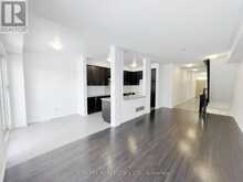 64 HONEYVIEW TRAIL | Brampton Ontario | Slide Image Nine