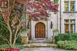 85 THE BRIDLE PATH | Toronto Ontario | Slide Image Five