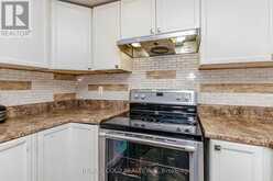 28 RIVERMERE COURT | Brampton Ontario | Slide Image Eighteen