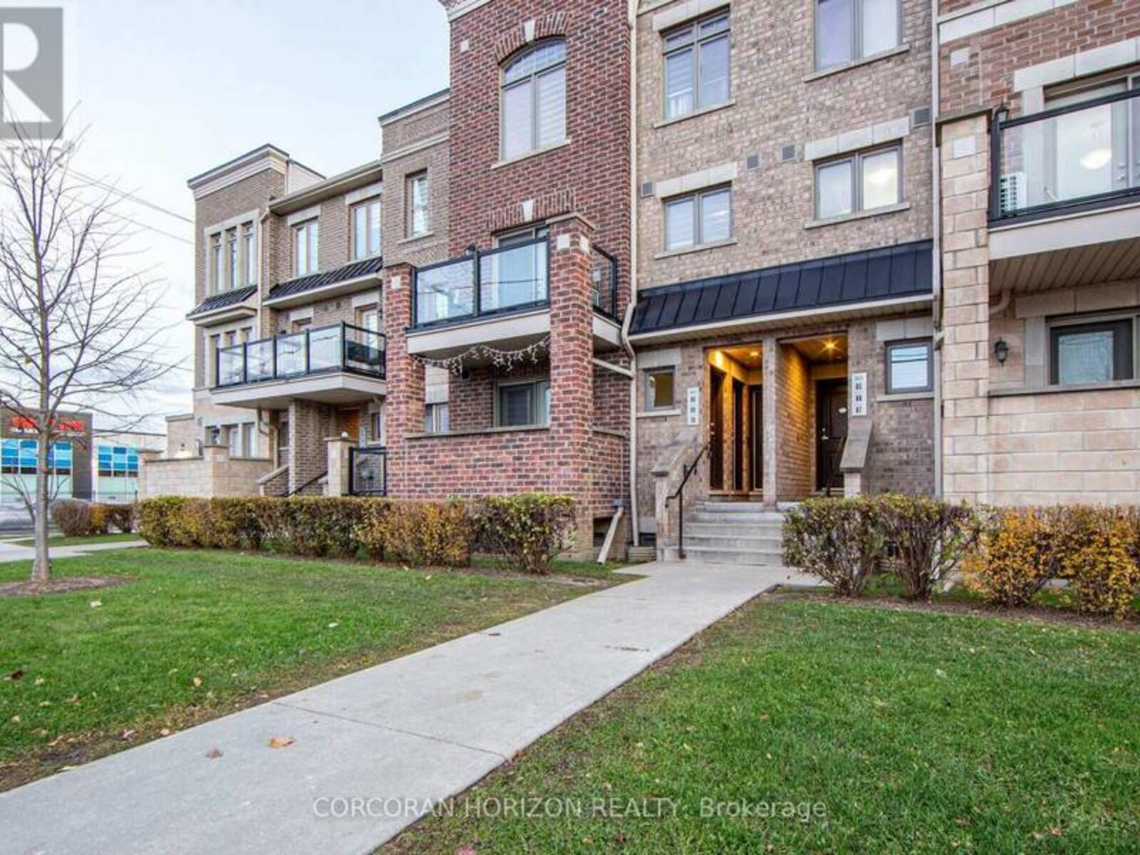 70 - 2315 SHEPPARD AVENUE W, Toronto, Ontario M9M 3A4