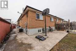 3430 CHIPLEY CRESCENT | Mississauga Ontario | Slide Image Seventeen