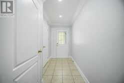 33 BAY BREEZE DRIVE | Brampton Ontario | Slide Image Seven