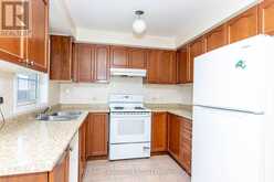 101 CRYSTALVIEW CRESCENT | Brampton Ontario | Slide Image Fifteen