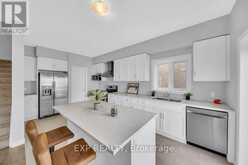 43 SUGAR TRAIL | Kitchener Ontario | Slide Image Eleven