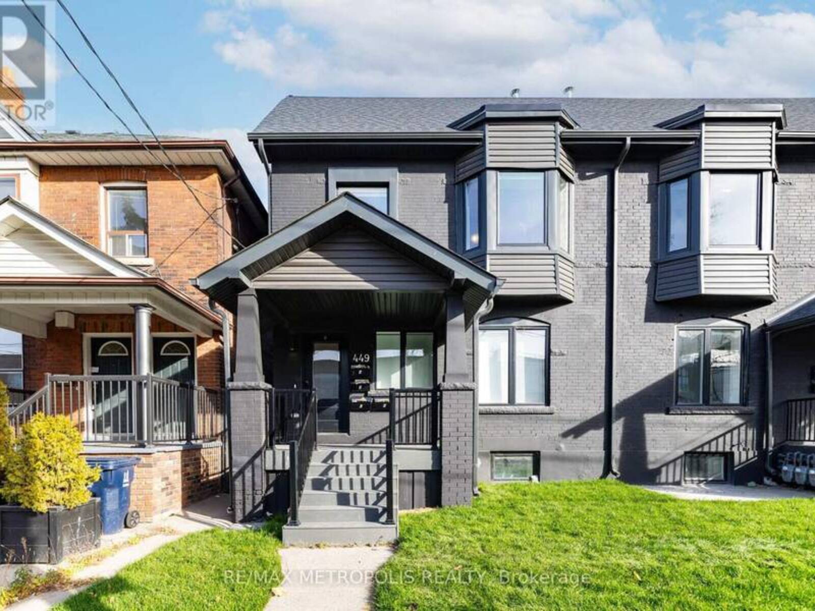 449 LANSDOWNE AVENUE, Toronto, Ontario M6H 3Y2