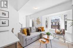 447 LANSDOWNE AVENUE | Toronto Ontario | Slide Image Four