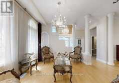 2 LORD NELSON COURT | Richmond Hill Ontario | Slide Image Twelve
