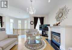 2 LORD NELSON COURT | Richmond Hill Ontario | Slide Image Five