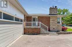 151 PERRY CRESCENT | Toronto Ontario | Slide Image Four