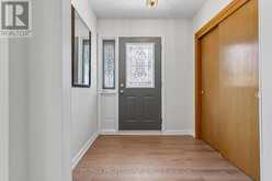 151 PERRY CRESCENT | Toronto Ontario | Slide Image Six