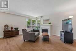 151 PERRY CRESCENT | Toronto Ontario | Slide Image Nine