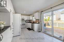 10 SNOWDEN AVENUE | Barrie Ontario | Slide Image Fifteen
