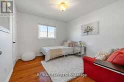 10 SNOWDEN AVENUE | Barrie Ontario | Slide Image Seventeen