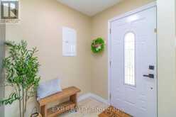 35 HILLSBOROUGH CRESCENT | Kitchener Ontario | Slide Image Two