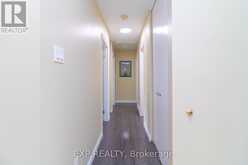 35 HILLSBOROUGH CRESCENT | Kitchener Ontario | Slide Image Sixteen