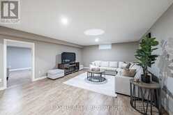 83 BLACKFRIAR LANE | Brantford Ontario | Slide Image Thirty-eight
