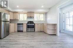 5318 MERICOURT ROAD | Burlington Ontario | Slide Image Five