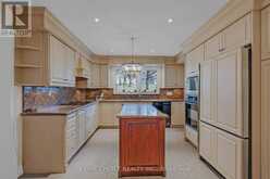 43 GOLFWOOD HEIGHTS E | Toronto Ontario | Slide Image Eleven