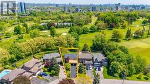 43 GOLFWOOD HEIGHTS E | Toronto Ontario | Slide Image Two