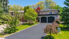 43 GOLFWOOD HEIGHTS E | Toronto Ontario | Slide Image Five