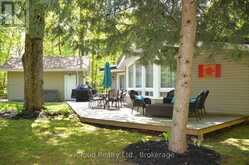 20 ROBERVAL CIRCLE | Tiny Ontario | Slide Image Thirty-five