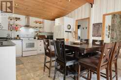 20 ROBERVAL CIRCLE | Tiny Ontario | Slide Image Eight