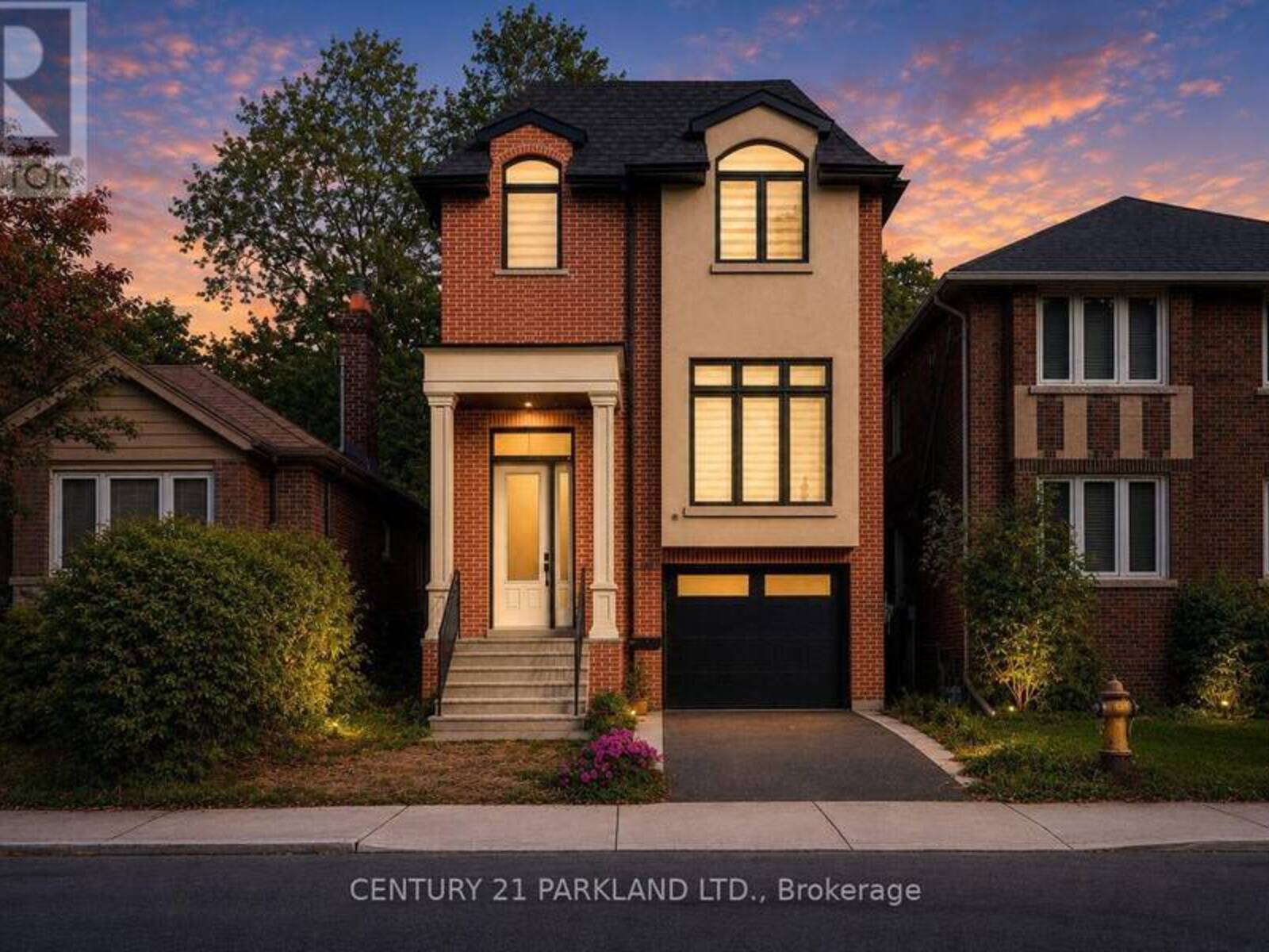 30 GLEN ECHO AVENUE, Toronto, Ontario M4N 2E1