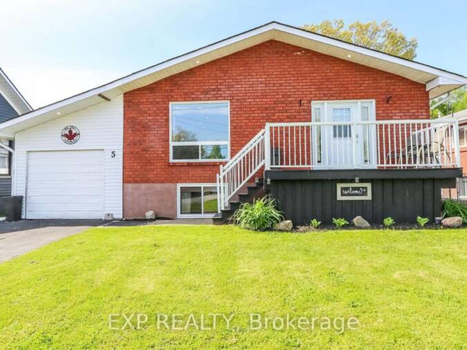 5 BOURGEOIS BEACH ROAD, Tay, Ontario L0K 2A0