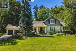 7 COLONIAL CRESCENT | Oakville Ontario | Slide Image Three