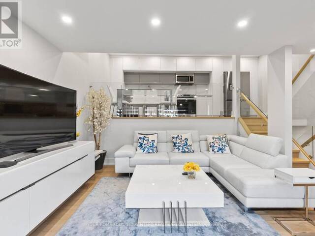 52 - 146 MILESTONE CRESCENT Aurora Ontario, L4G 3M2 - 4 Bedrooms Condo For Sale