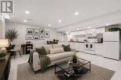 23 CYPRUS GLEN | East Gwillimbury Ontario | Slide Image Thirty-two