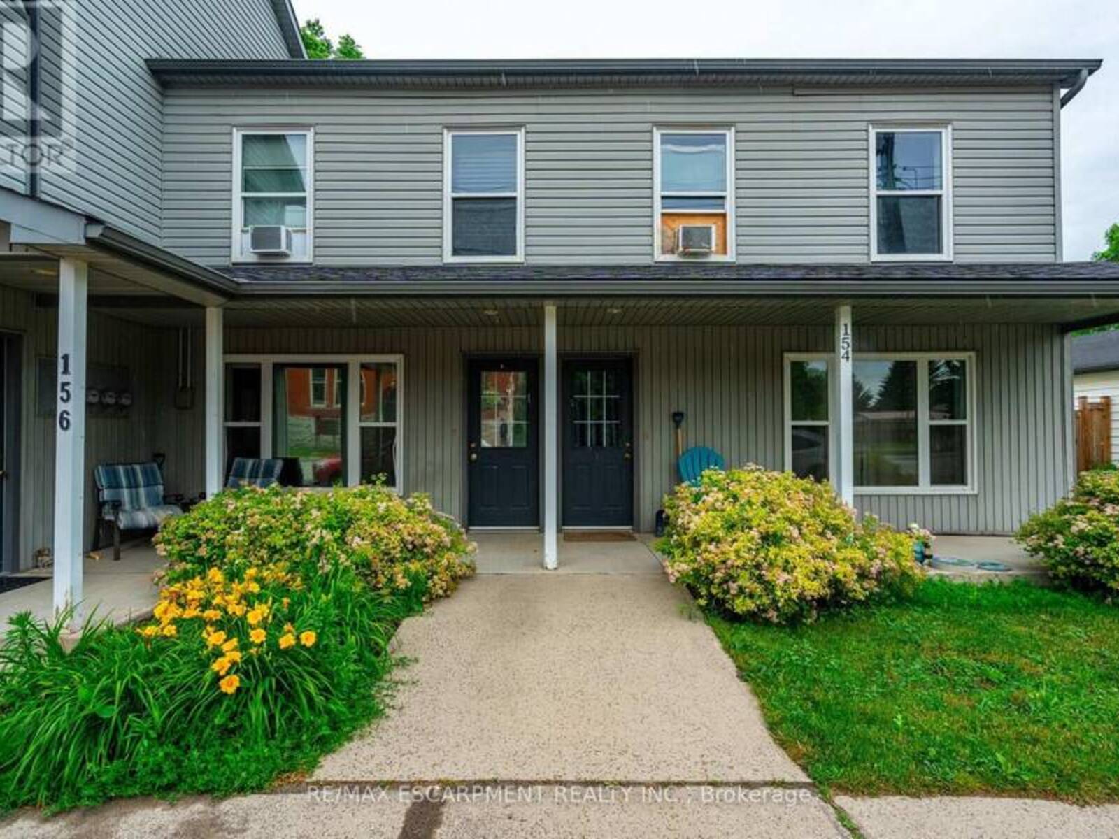 154-156 FREELTON ROAD, Hamilton, Ontario L8B 0Z5