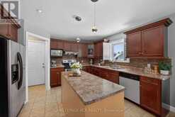 17 DEAKEN DRIVE | Grand Valley Ontario | Slide Image Thirteen