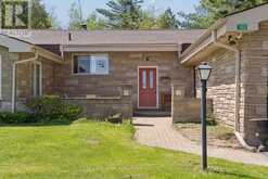 102 ALBERT STREET | Coboconk Ontario | Slide Image Ten