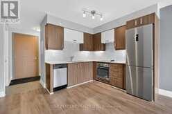 705 - 18 UPTOWN DRIVE | Markham Ontario | Slide Image Five