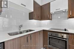 705 - 18 UPTOWN DRIVE | Markham Ontario | Slide Image Six
