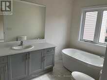 90 GRASSBOURNE AVENUE | Kitchener Ontario | Slide Image Eighteen