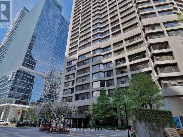 PH10 - 55 HARBOUR SQUARE Toronto Ontario, M5J 2L1 - 3 Bedrooms Condo For Sale