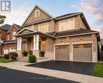 28 SHORTEN PLACE | Ajax Ontario | Slide Image Two