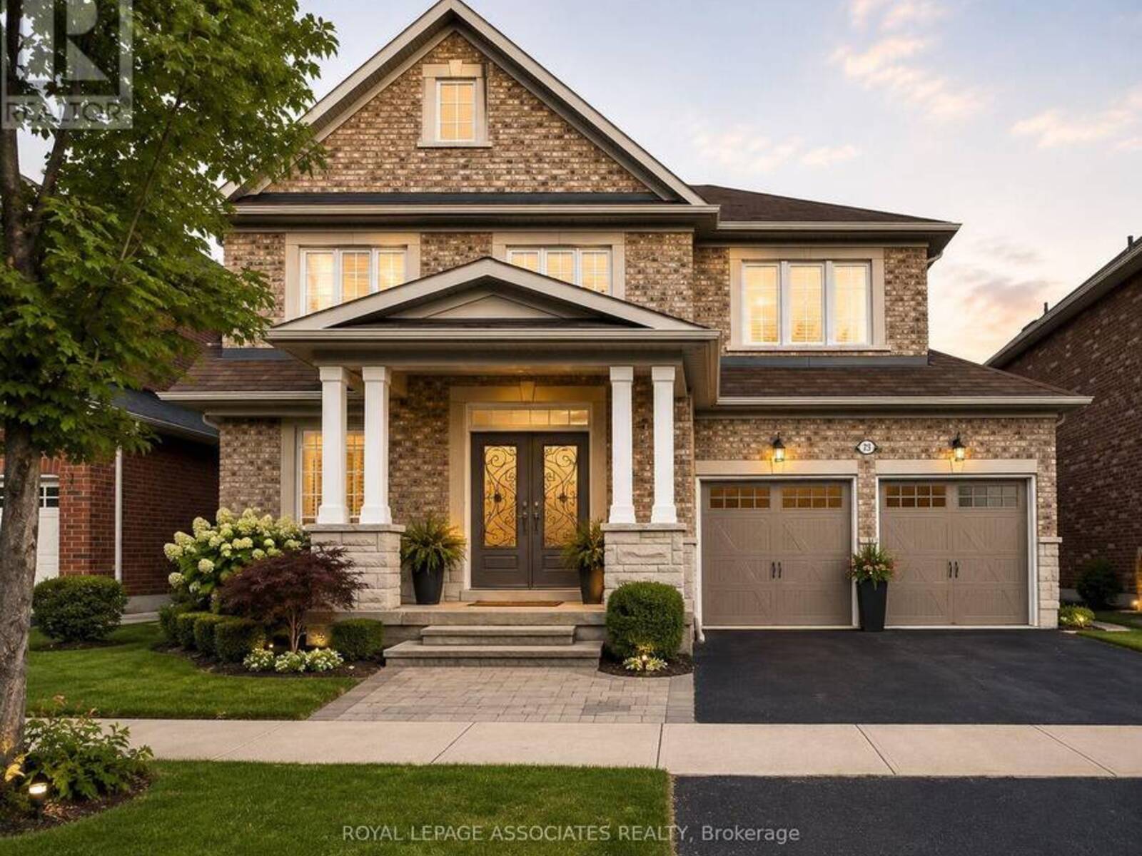 28 SHORTEN PLACE, Ajax, Ontario L1T 0E9