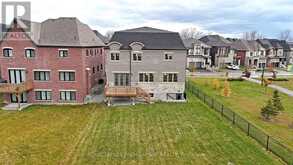 130 CANNES AVENUE | Vaughan Ontario | Slide Image Eleven