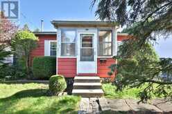 945 BEECHWOOD AVENUE | Mississauga Ontario | Slide Image Sixteen